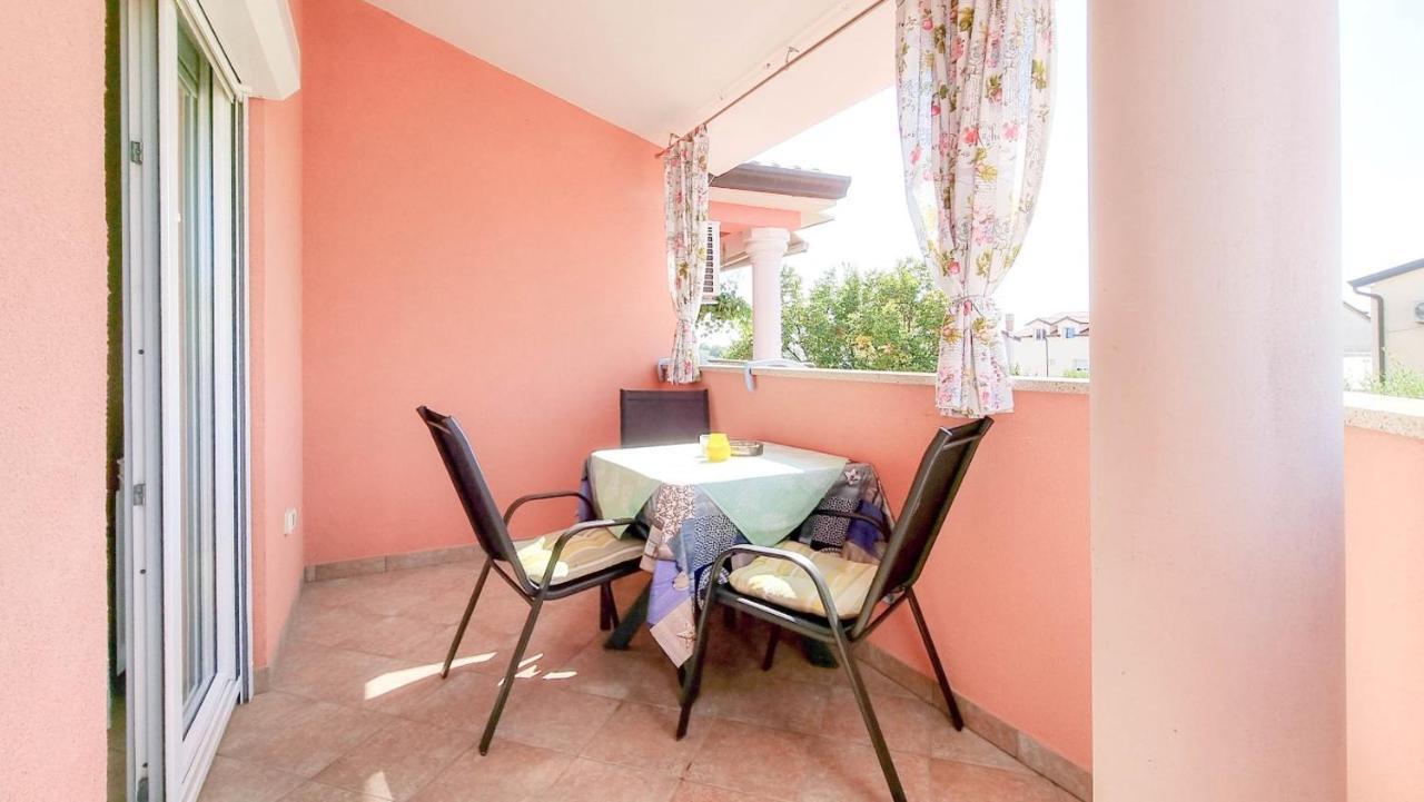 Stelia Apartamento Novigrad Istria Exterior foto