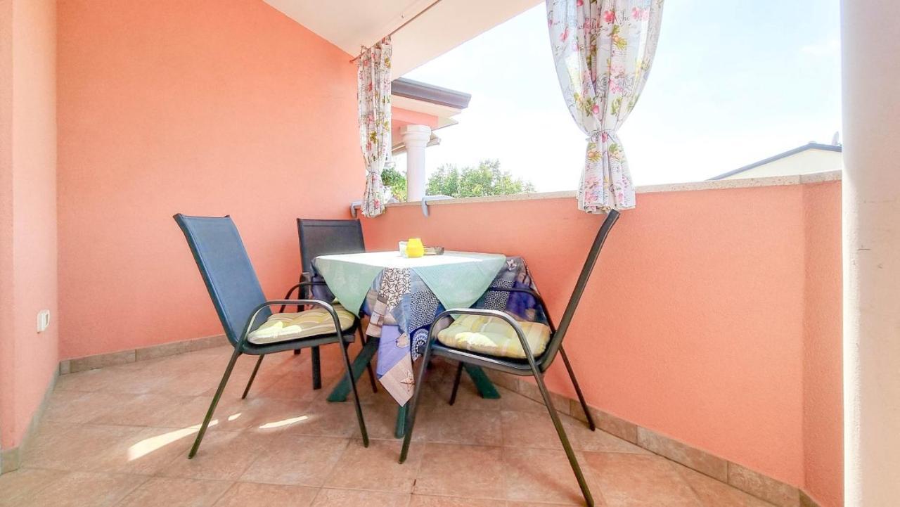 Stelia Apartamento Novigrad Istria Exterior foto